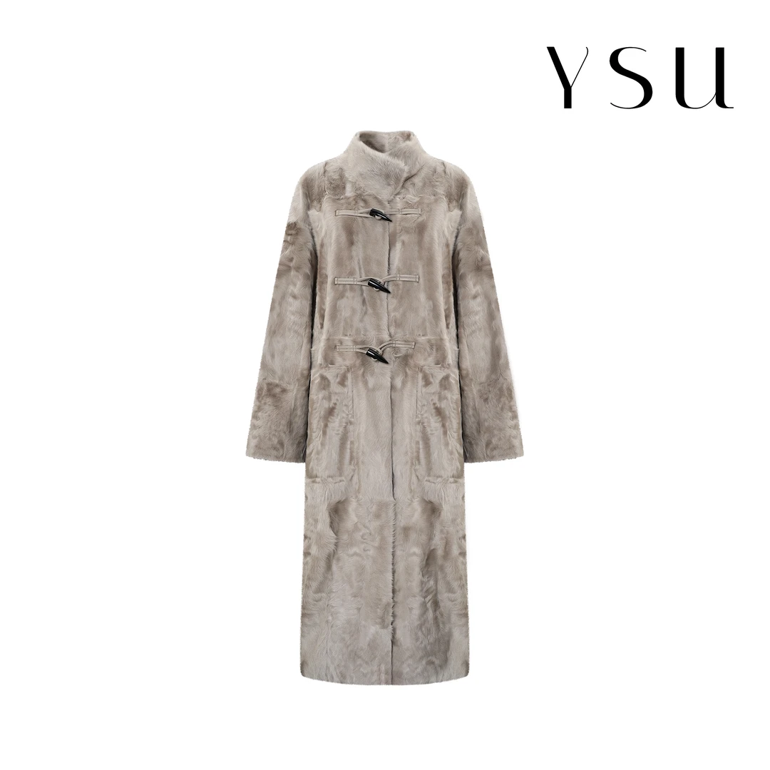 【YSU】皮毛一体长款大衣牛角扣宽松外套Y304399