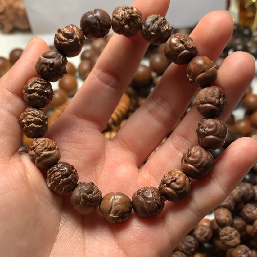 【闪购商品】檀香木把件随*檀香手串