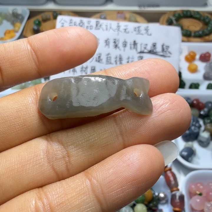 和田玉未镶嵌珠宝奇石