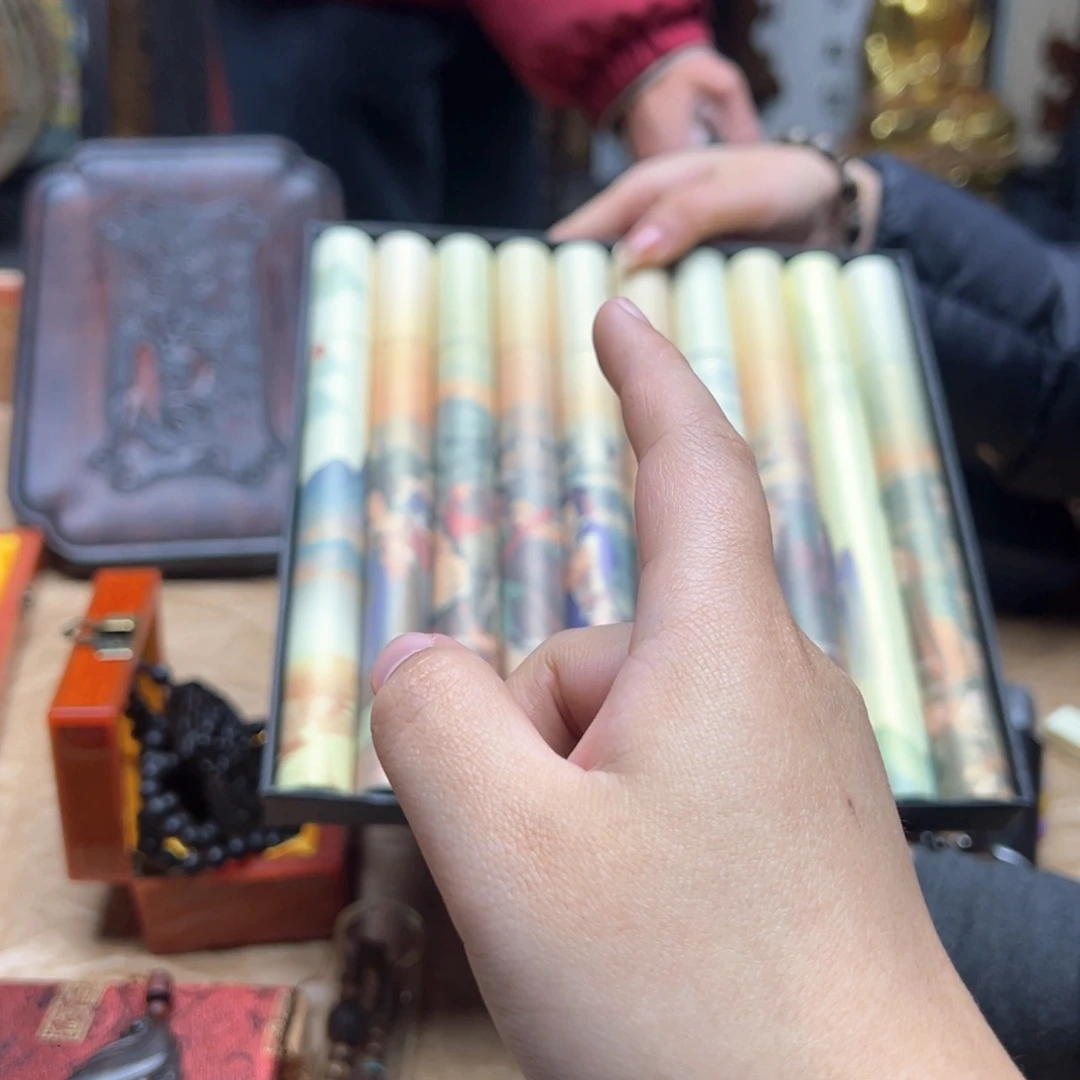 大叶紫檀（黑酸枝木类）