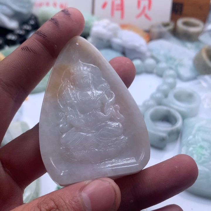 翡翠未镶嵌颈饰保真天然a货翡翠