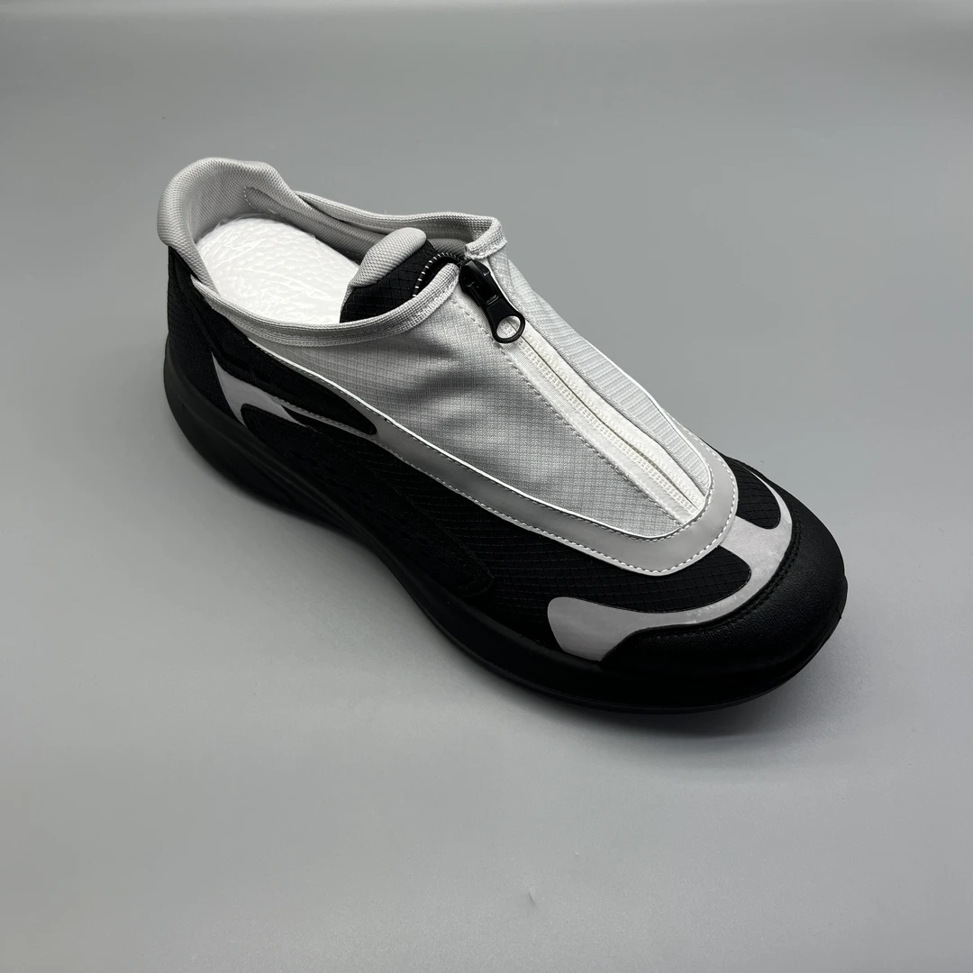 运动跑步鞋高级感男士运动鞋时尚舒适透气防滑休闲户外鞋增高男鞋