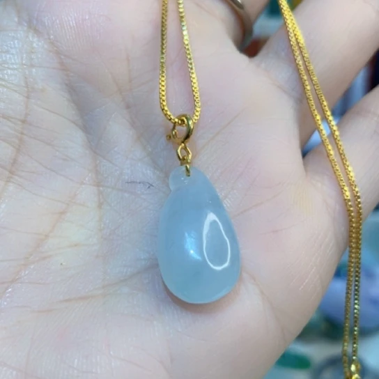 翡翠未镶嵌颈饰福瓜吊坠