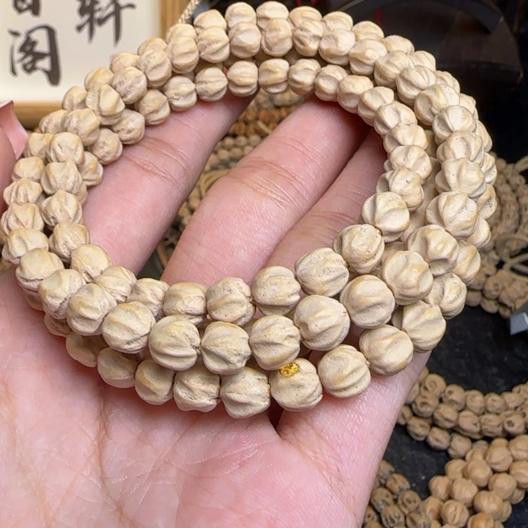柏香籽/百香籽吊坠蒙**瓜