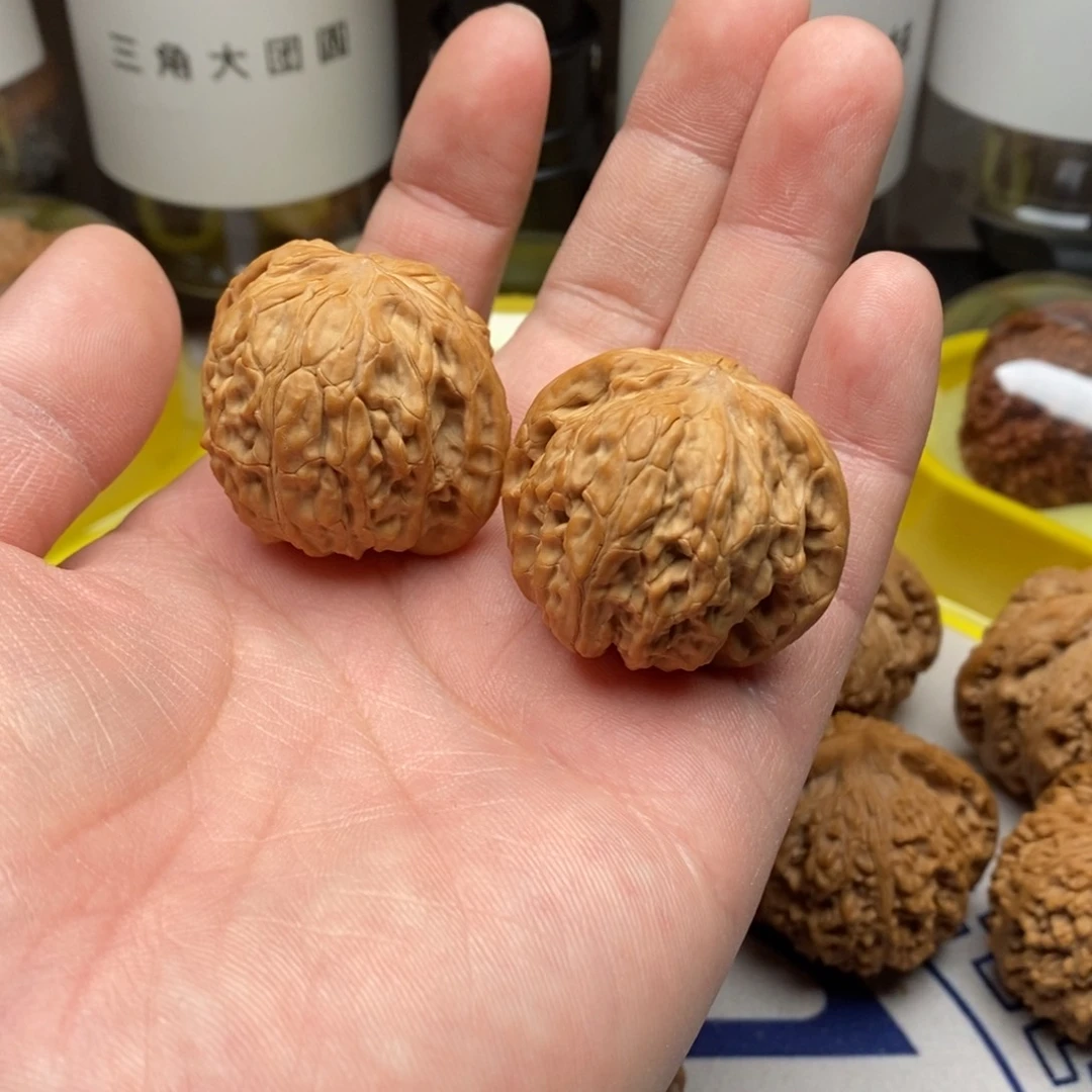 核桃把件幸*儿山地磨盘