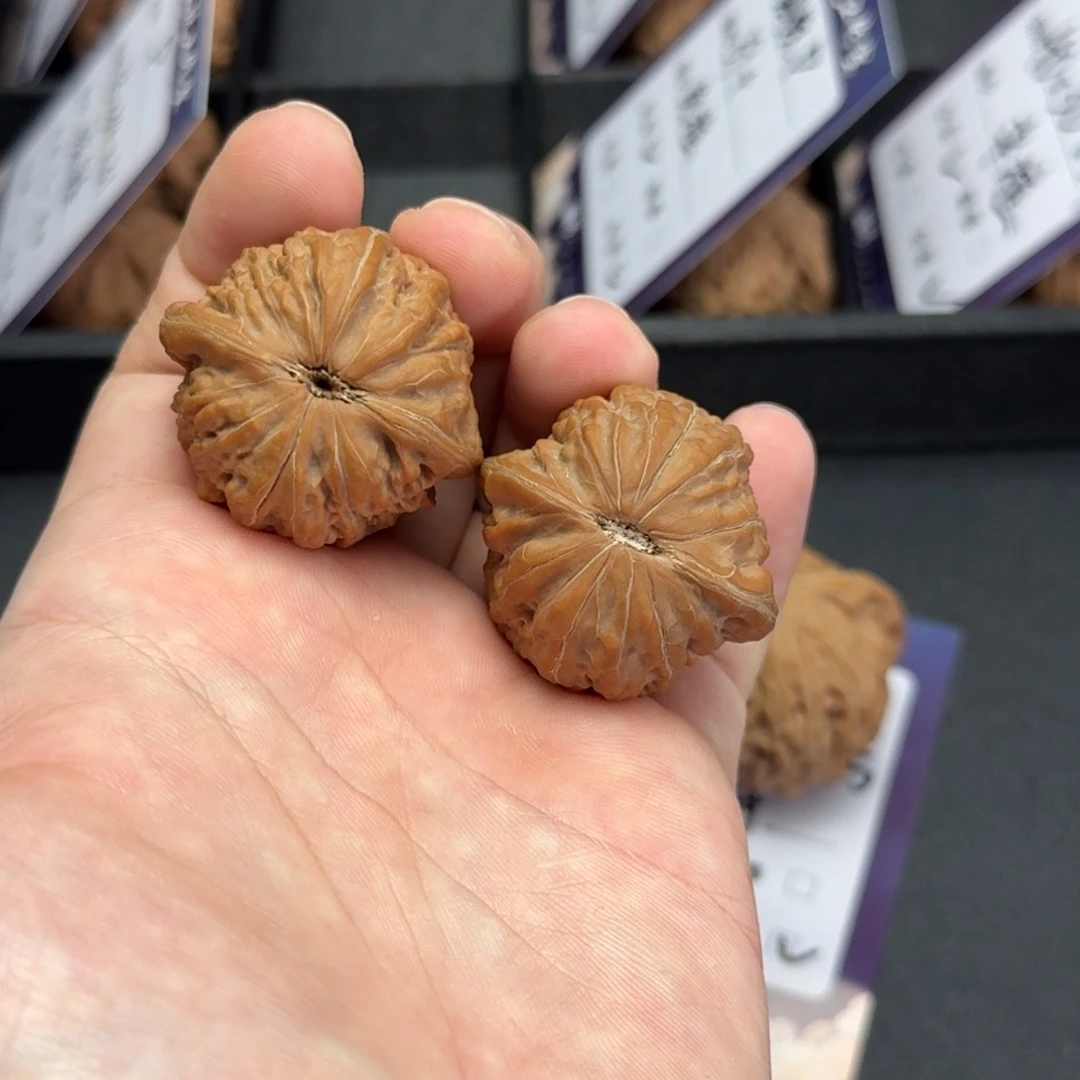 吊坠文玩核桃36全品原桩16