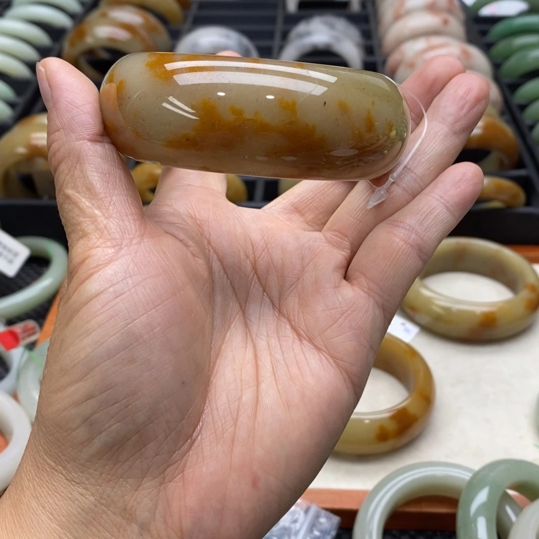 石英质玉手镯未镶嵌ℋ****