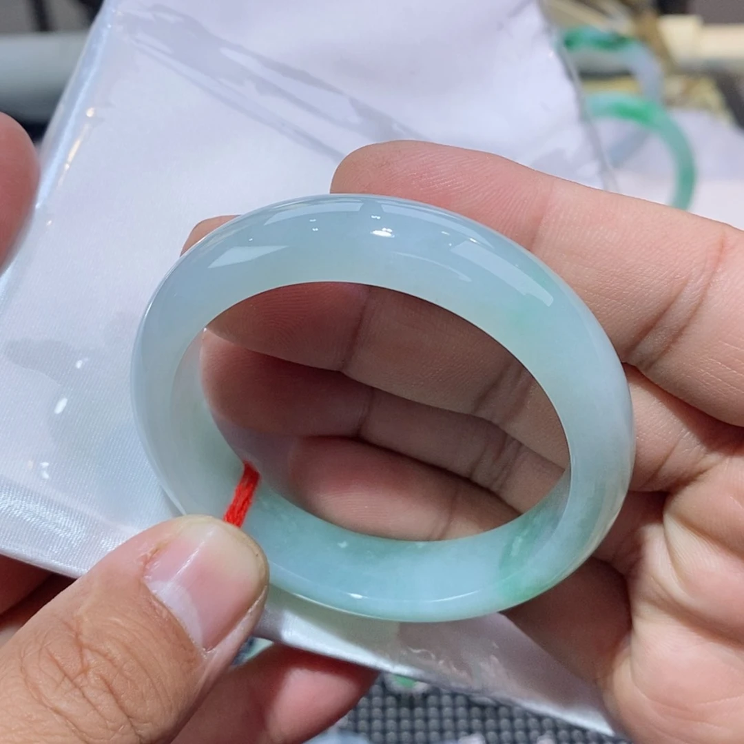 【闪购商品】翡翠手镯未镶嵌翡翠手镯