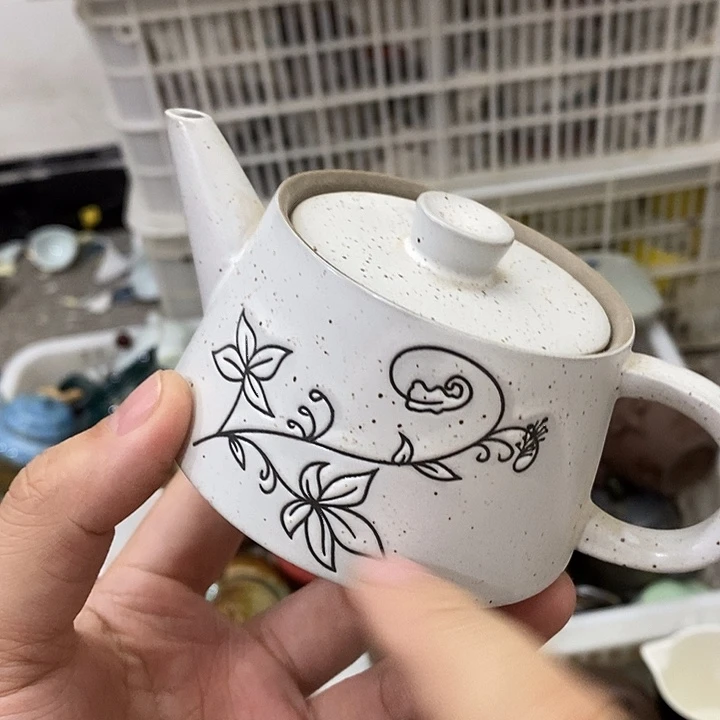 陶瓷艺术品及陶瓷制品
