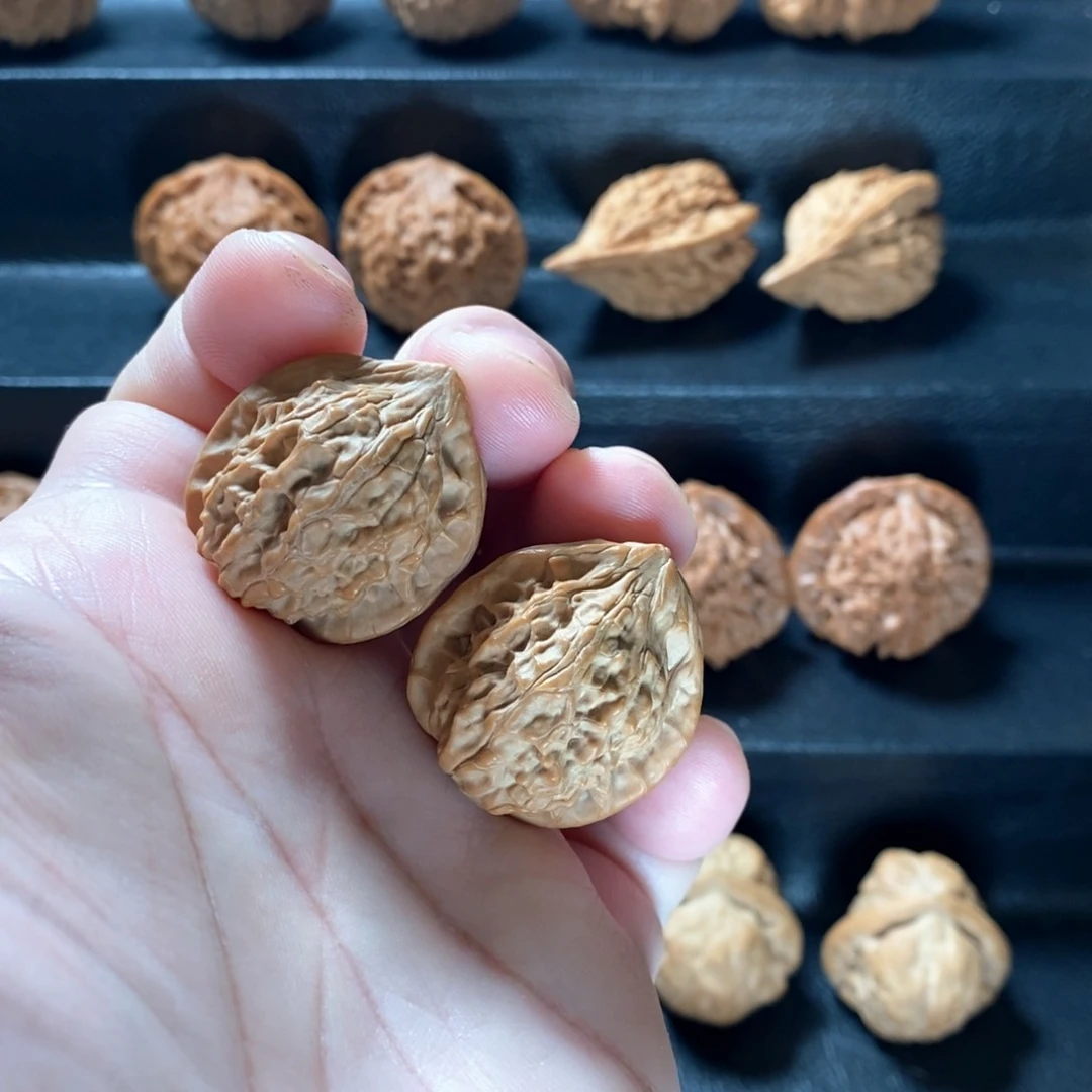 桃核把件野生原树七步沟29