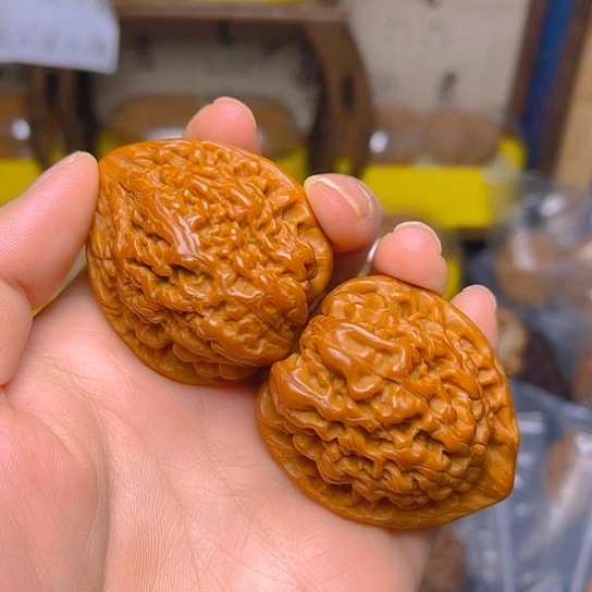 文玩核桃吊坠官帽