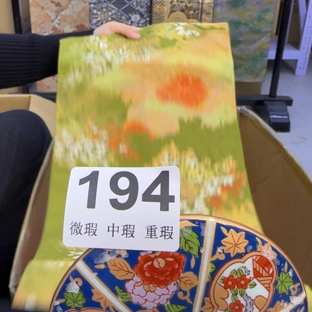 手工艺品玻璃诗**中小雨