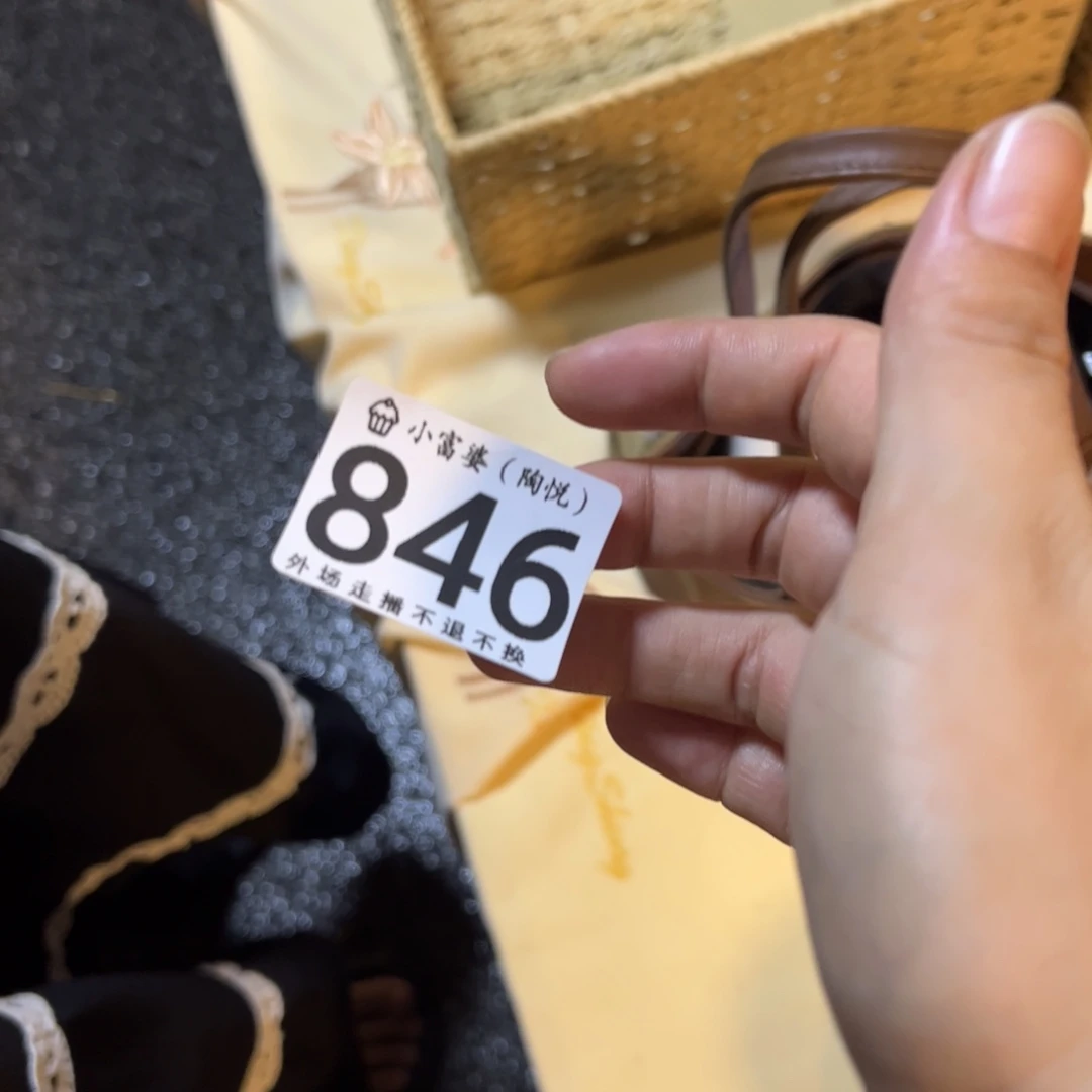 F***t瓷片846哈哈哈哈哈哈哈哈