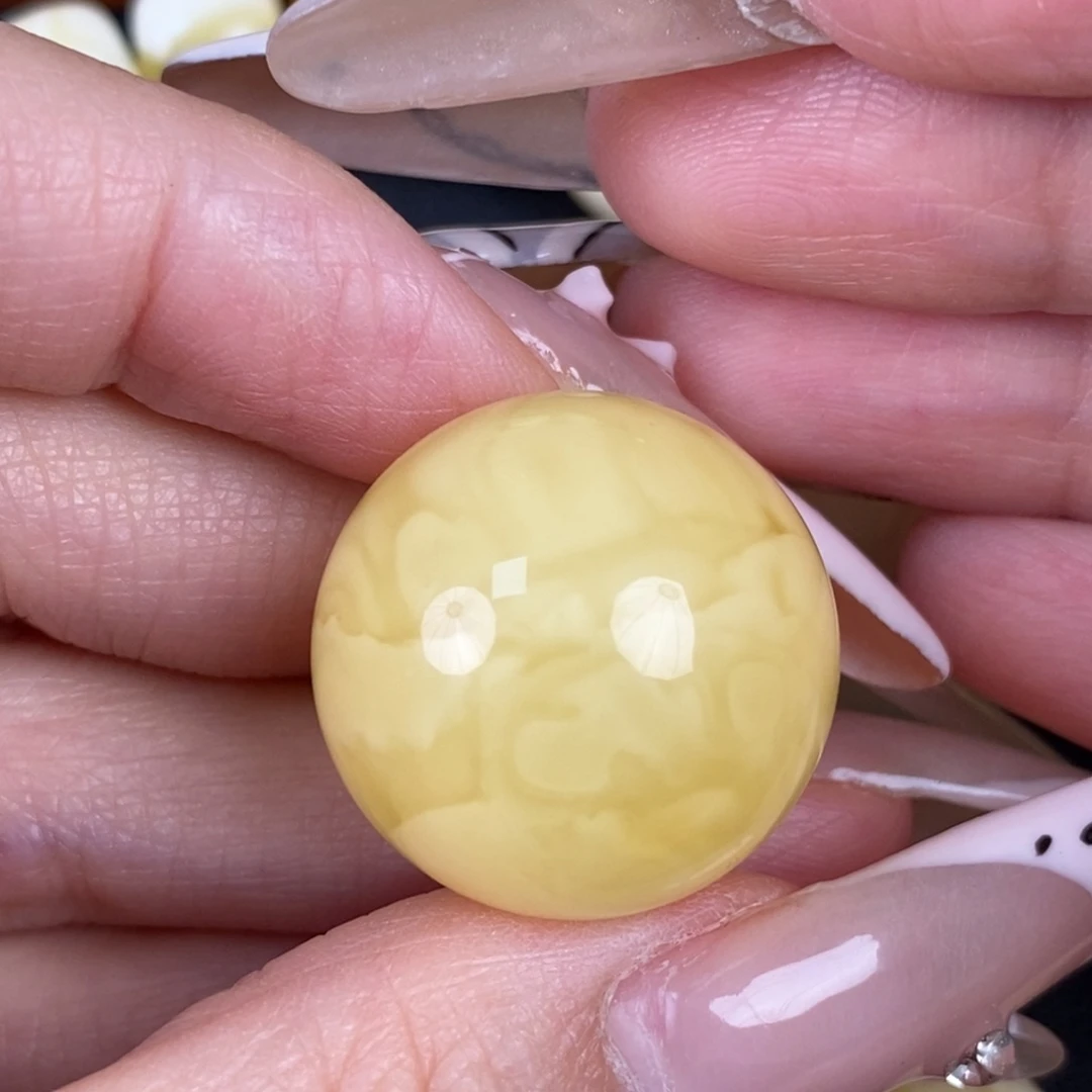 琥珀未镶嵌珠宝奇石249