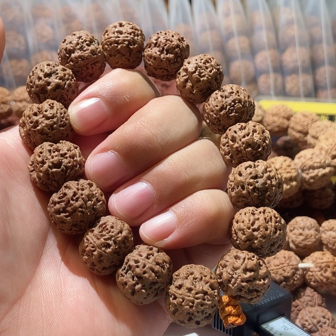 吊坠金刚菩提安娜订制蜂王19mm