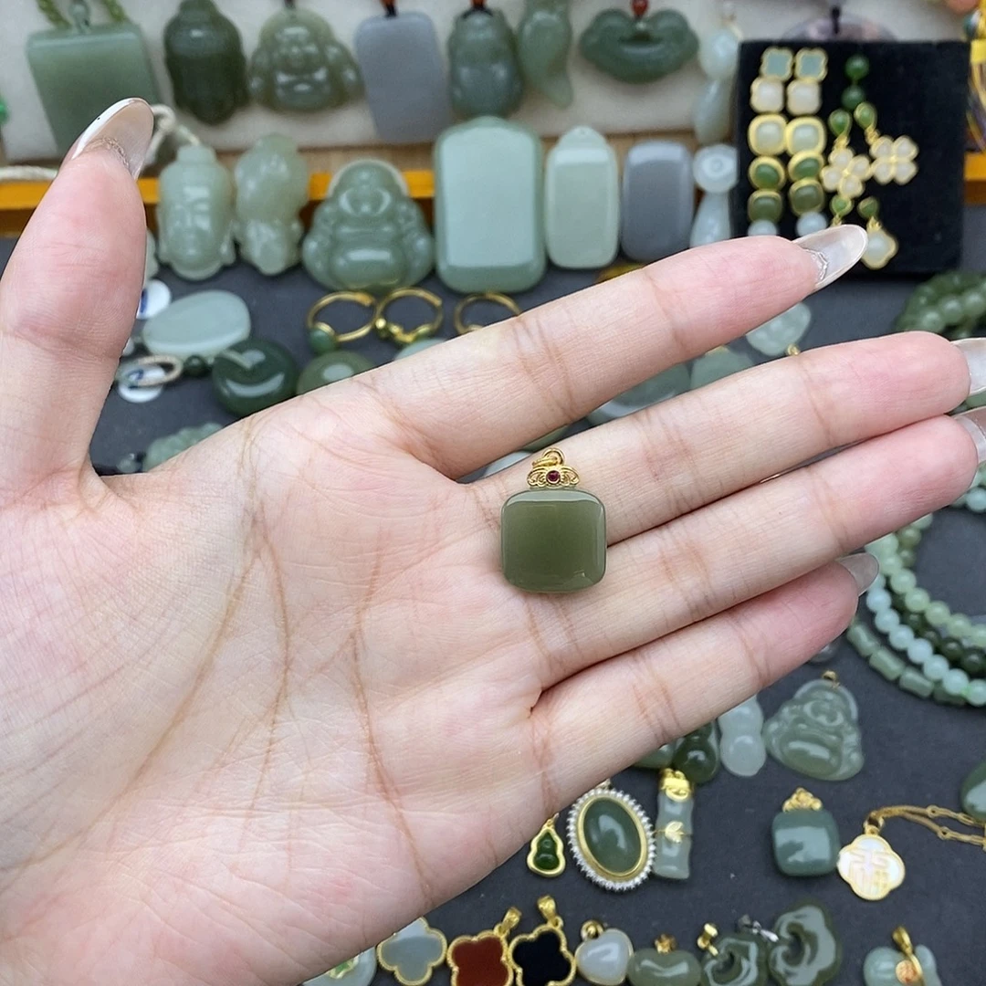 吊坠(不含链)银S925镶嵌和田玉