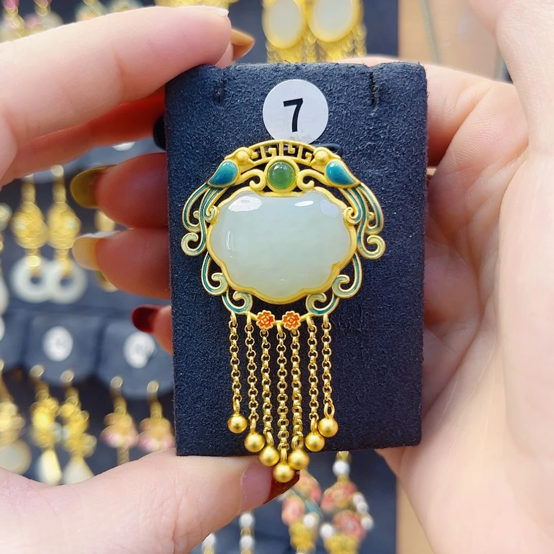 和田玉银S925镀金镶嵌颈饰