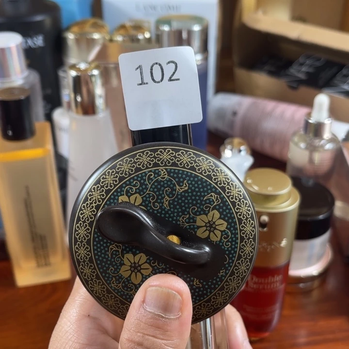 回流瓷器瓷器碎片102