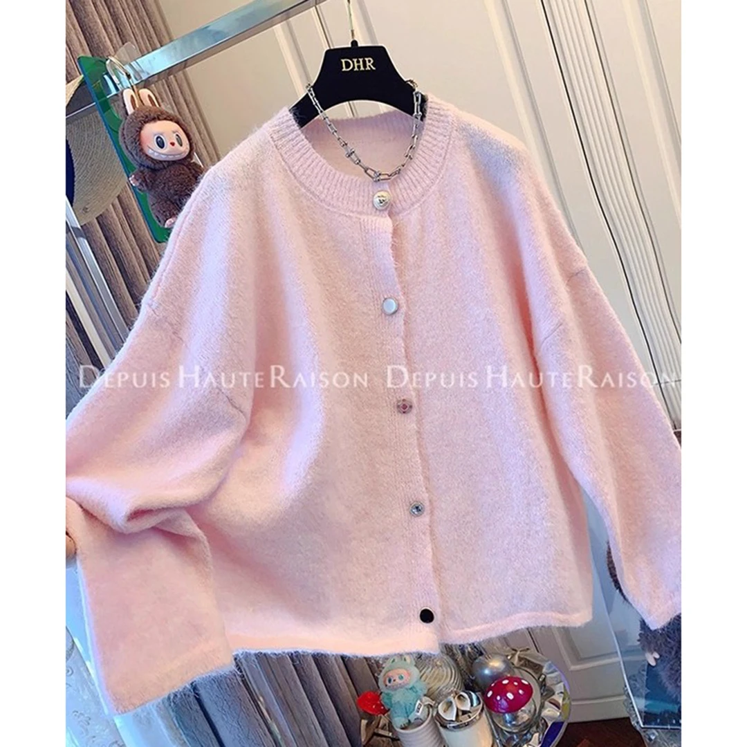 特大码300斤法式气质小香粉色针织衫女秋季小众宽松毛衣开衫外套