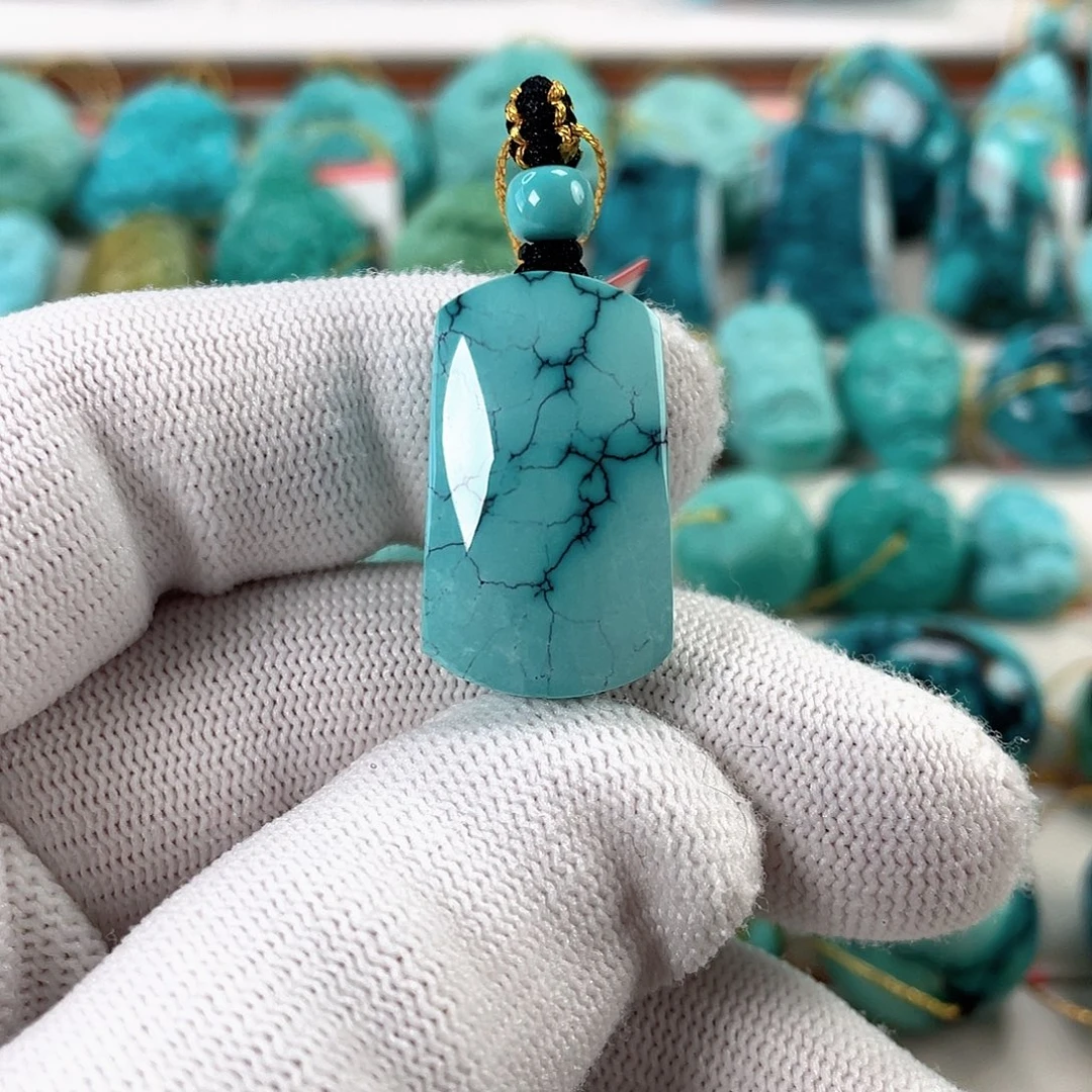 绿松石未镶嵌车挂