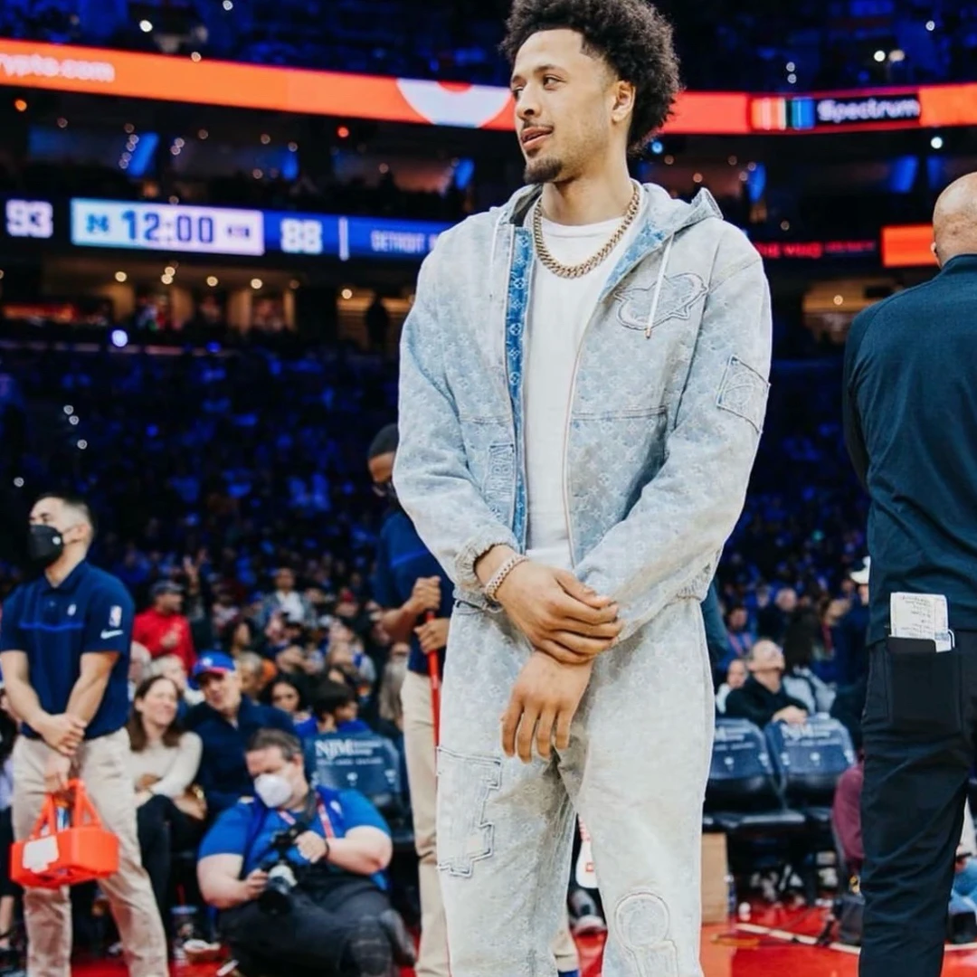 99新 LouisVuitton/路易威登 4511蓝色Logo刺绣经典拉帽夹克牛仔