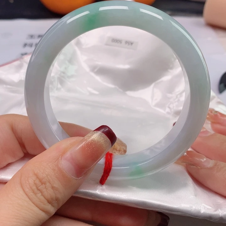 翡翠手镯未镶嵌九*天然翡翠56圈口