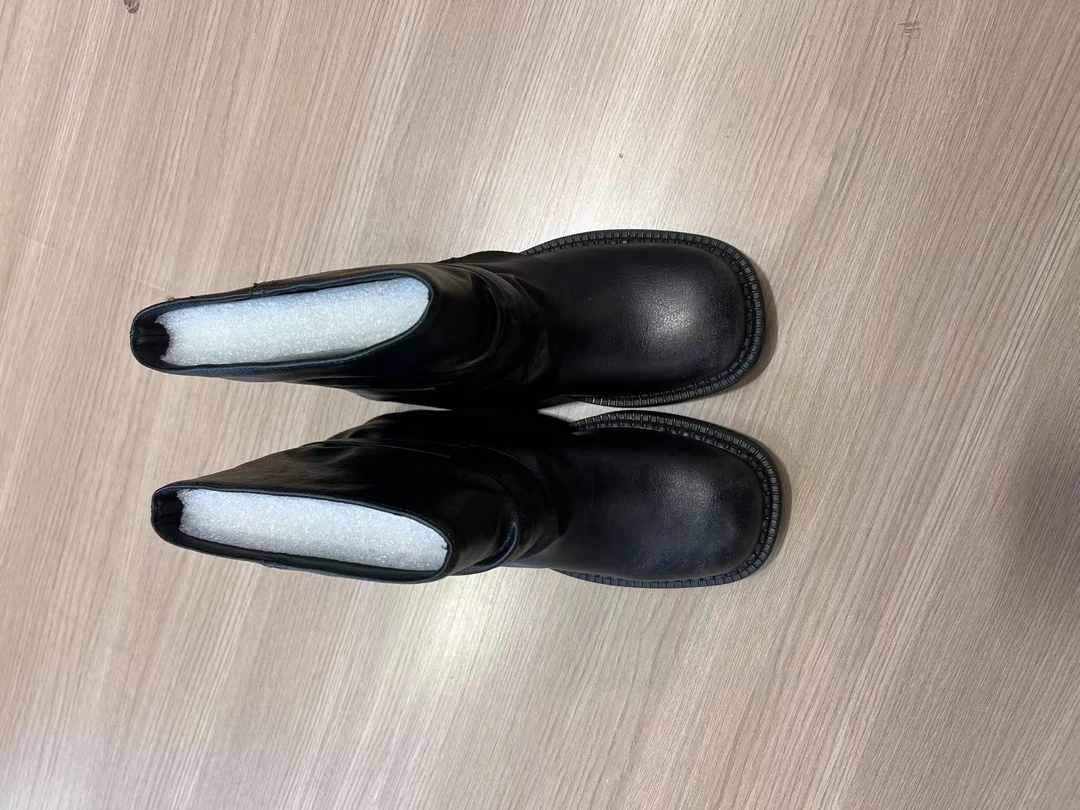 春秋方头女防滑朋克风常规马丁靴休闲英伦风国风晕染A10-A1172