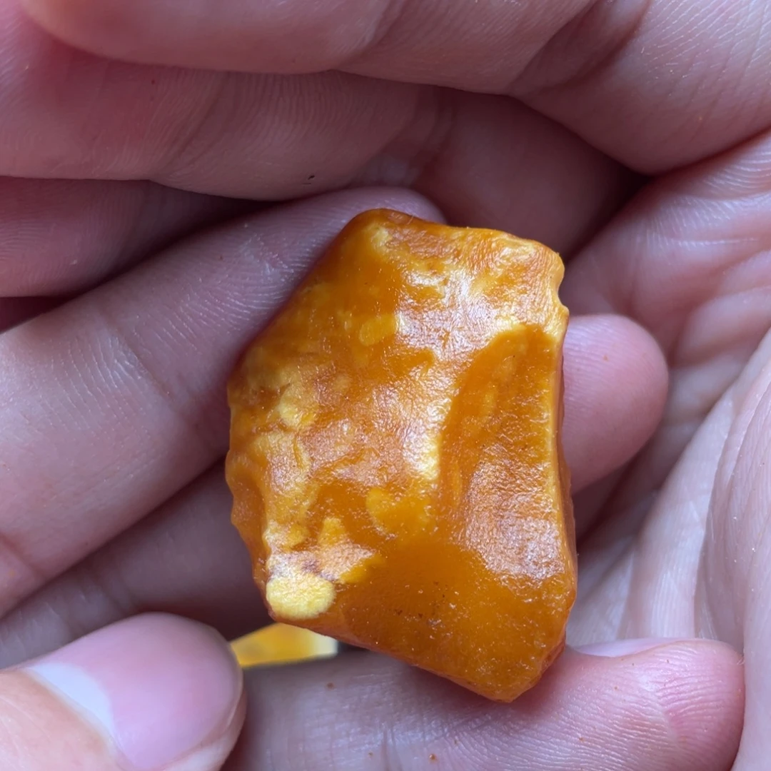 定制琥珀未镶嵌天然蜜蜡
