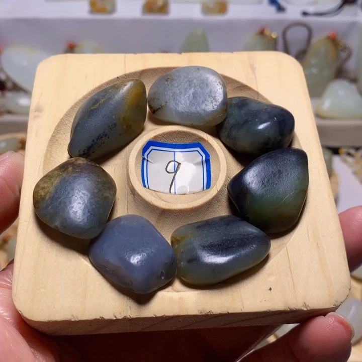 和田玉（青白玉）手串未镶嵌