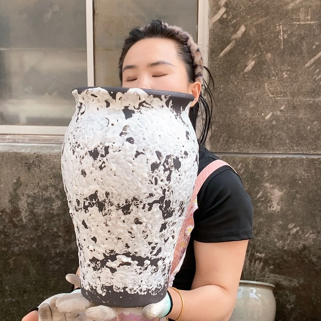 紫砂花盆瑕疵口18高31