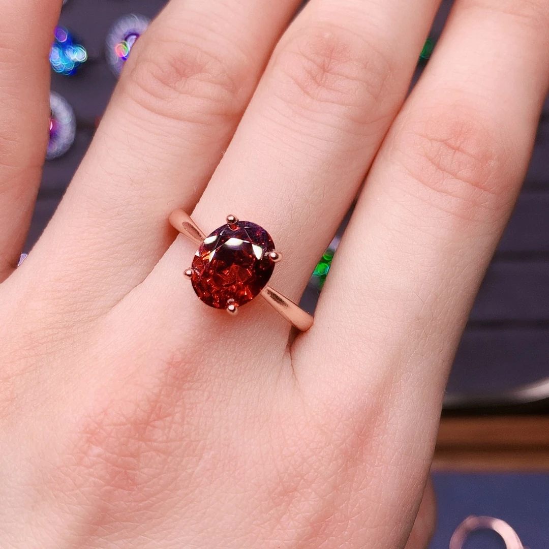 银S925镶嵌碧玺戒指…………