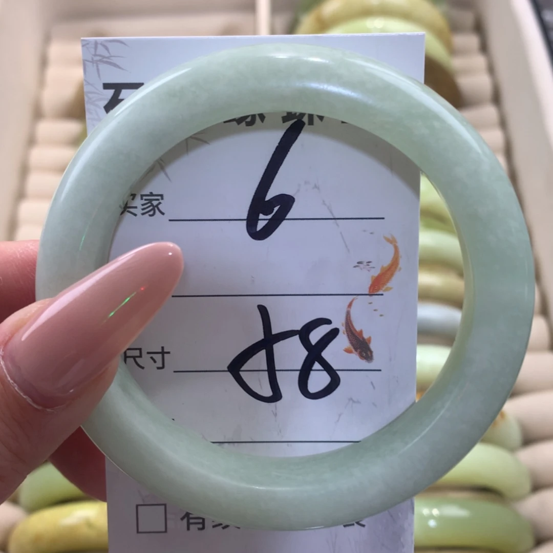 【闪购商品】未镶嵌蛇纹石玉手镯