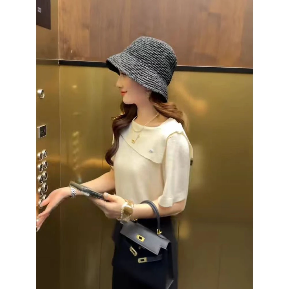 2025独特超好看设计感小众淡人系气质上衣高级感白色半袖T恤女夏