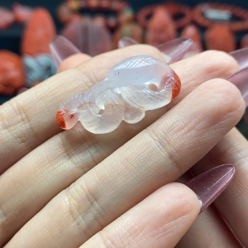 【闪购商品】南红玛瑙配饰未镶嵌?**烟