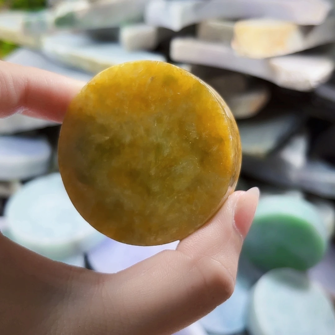 翡翠未镶嵌颈饰翡翠A货丹