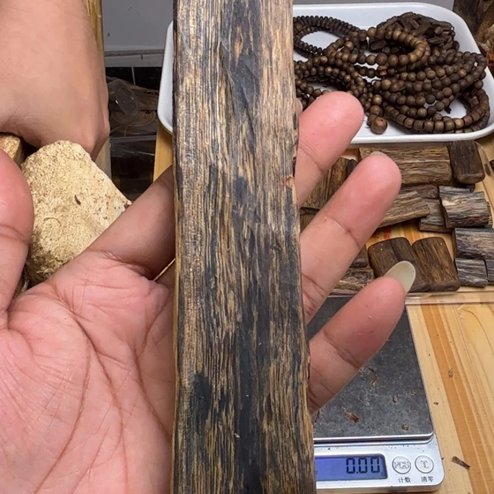 沉香碎屑沉香31克