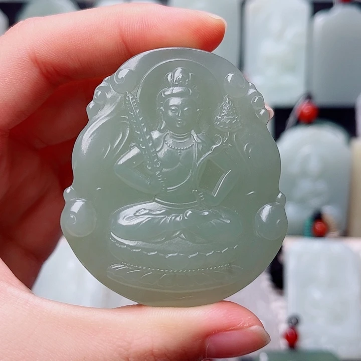 乡***型和田玉未镶嵌挂件