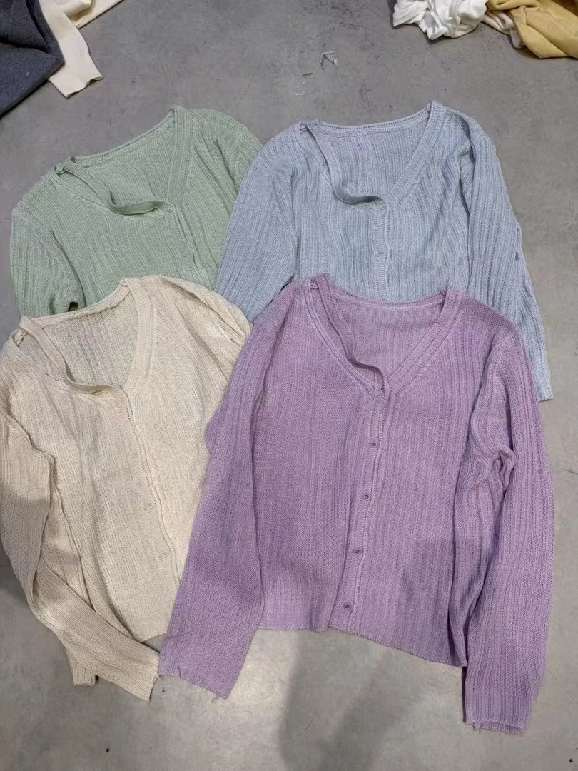 【未来精选】时尚针织开衫