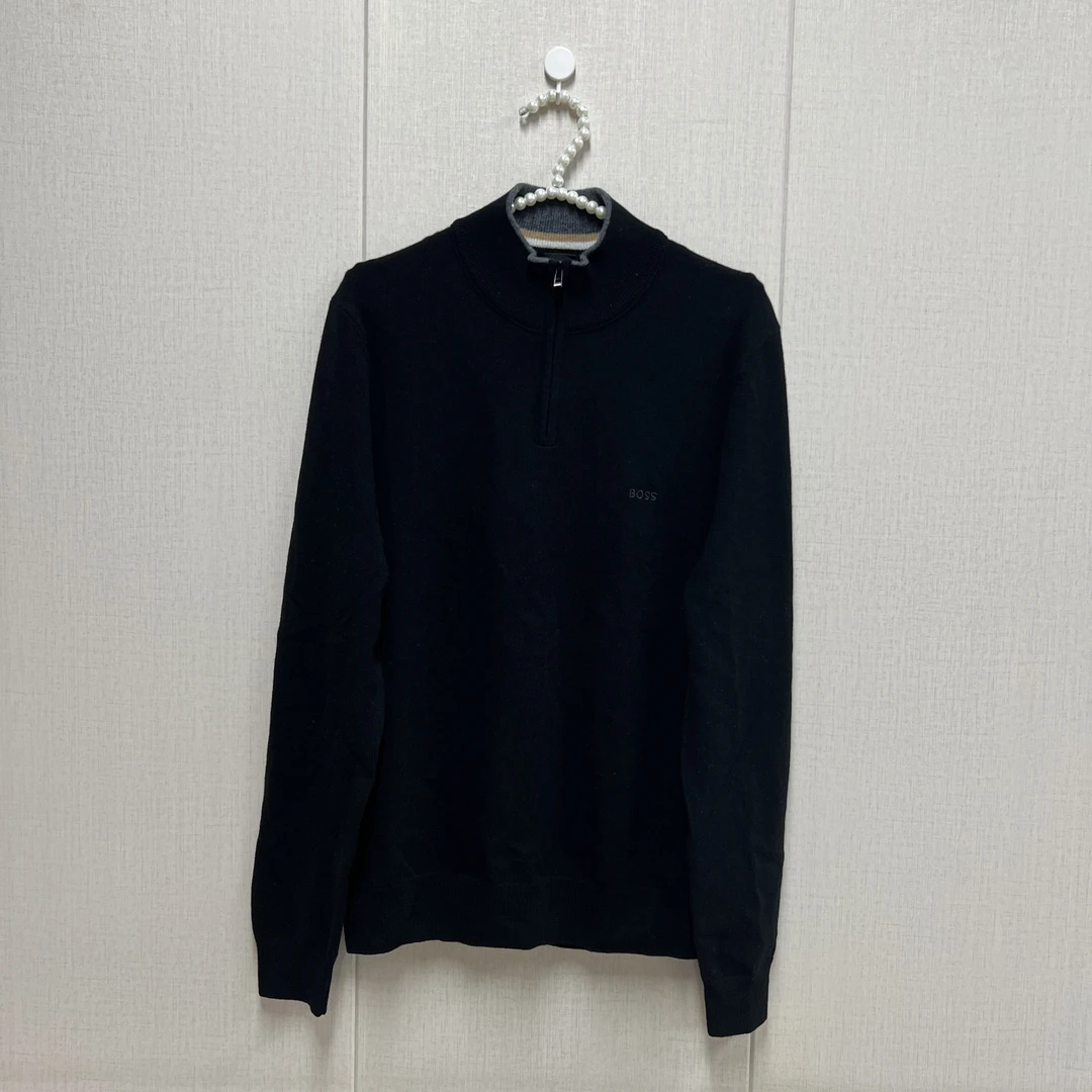HUGO BOSS/雨果博斯 hu190 黑色半拉链毛衣 时尚百搭