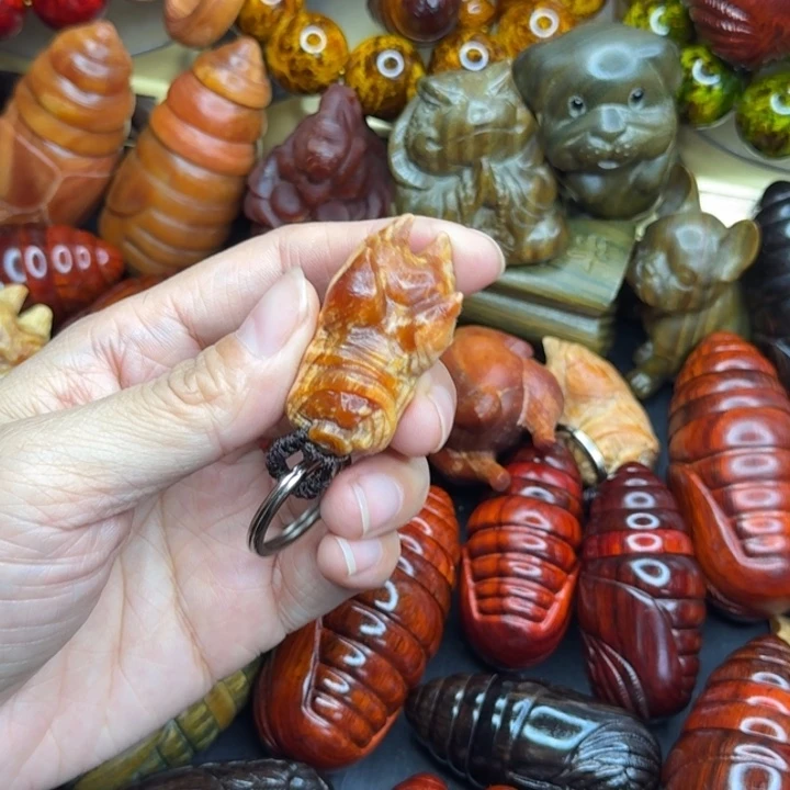 松木琥珀木文玩手串