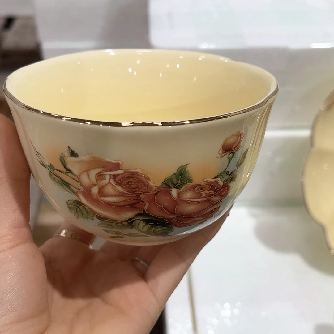 陶瓷………………………………