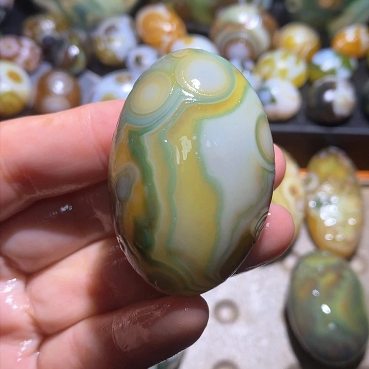 玛瑙/玉髓未镶嵌珠宝半成品