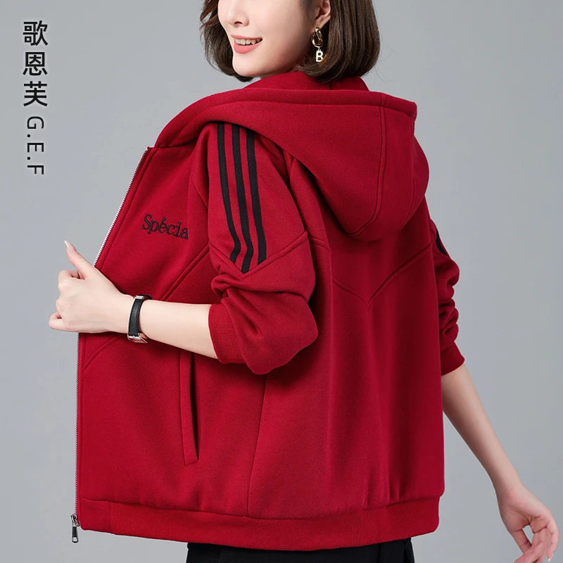 休闲连帽卫衣女2025新款中年妈妈春秋时尚洋气小个子百搭夹克外套