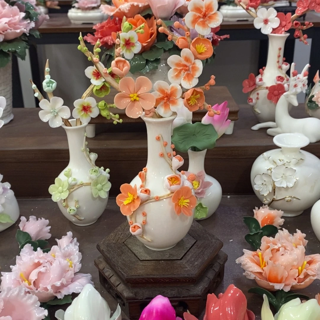 摆件陶瓷手工花摆件