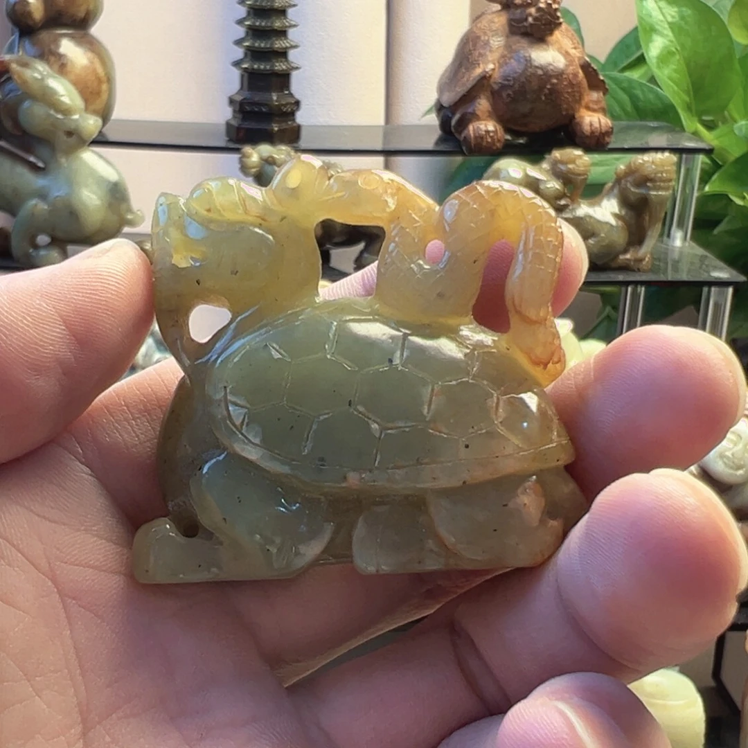 和田玉（糖玉）未镶嵌挂件