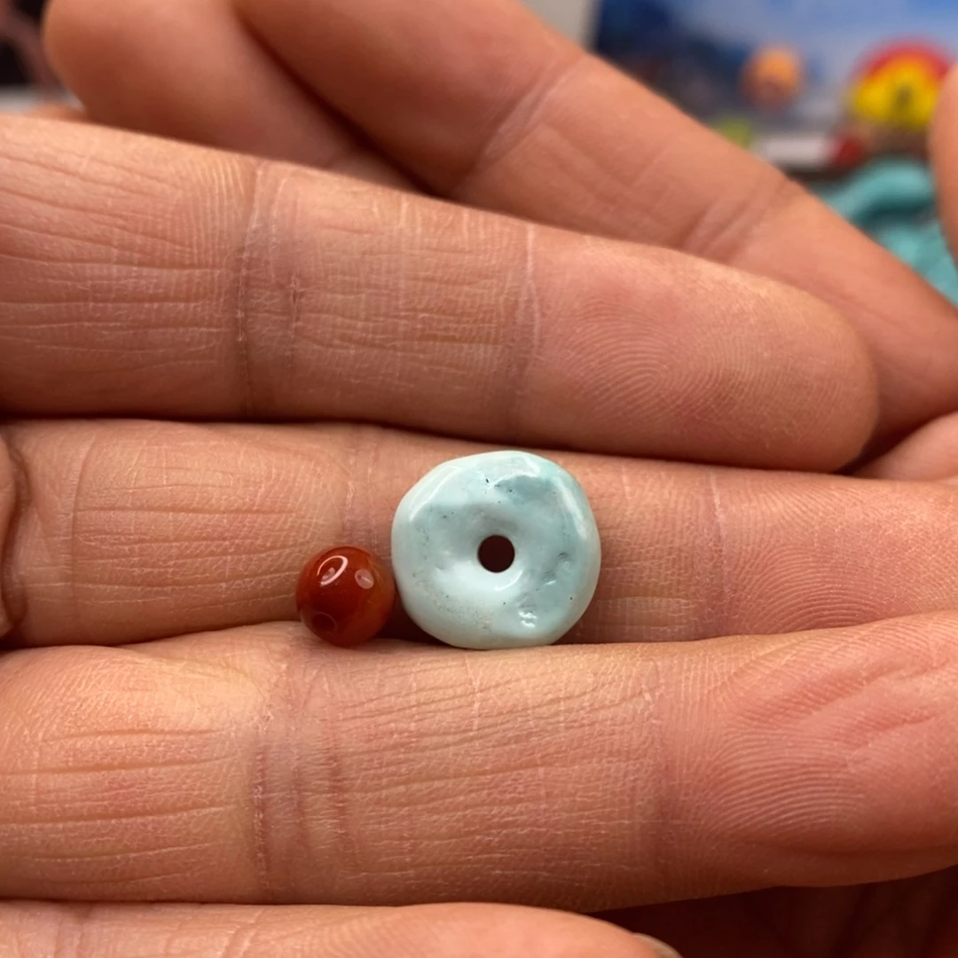 南红玛瑙未镶嵌珠宝奇石