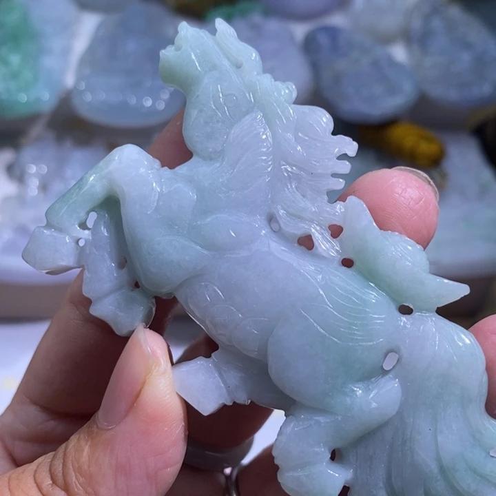 【闪购商品】颈饰未镶嵌翡翠马