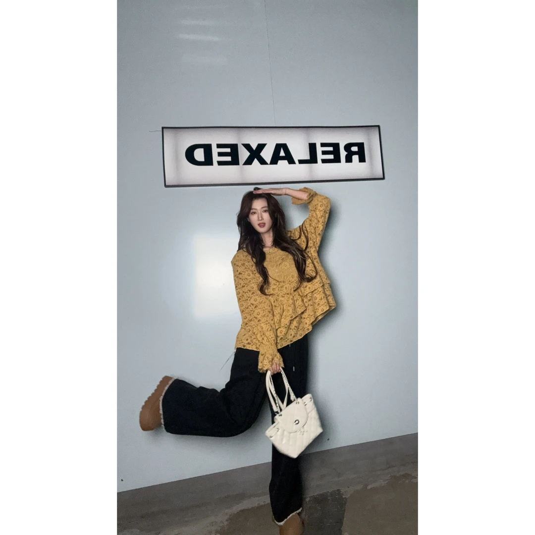 铂屋馆B52561小众设计宽松圆领镂空蕾丝衫女新款百搭纯色上衣潮