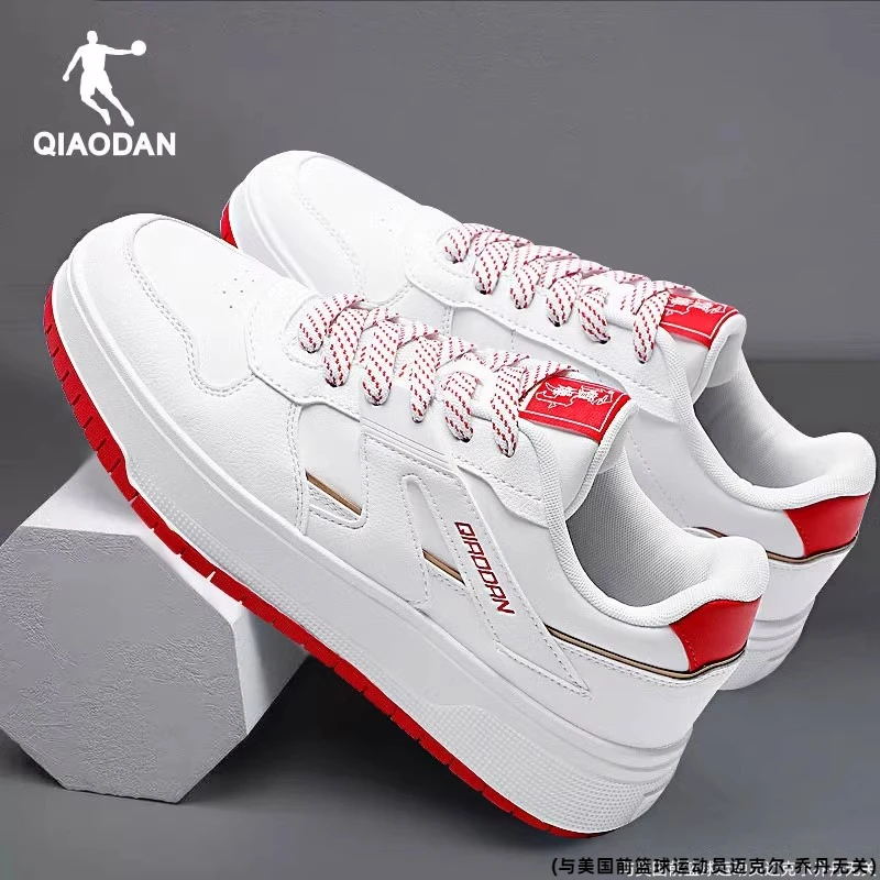 乔丹运动鞋男本命年红色低帮板鞋冬季厚底增高百搭滑板鞋男鞋潮流