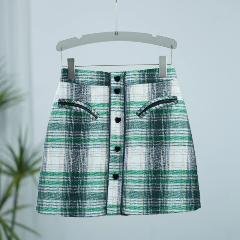 一路童行 谷系列 B18 女装 撤柜百搭短裙  224FBQ280